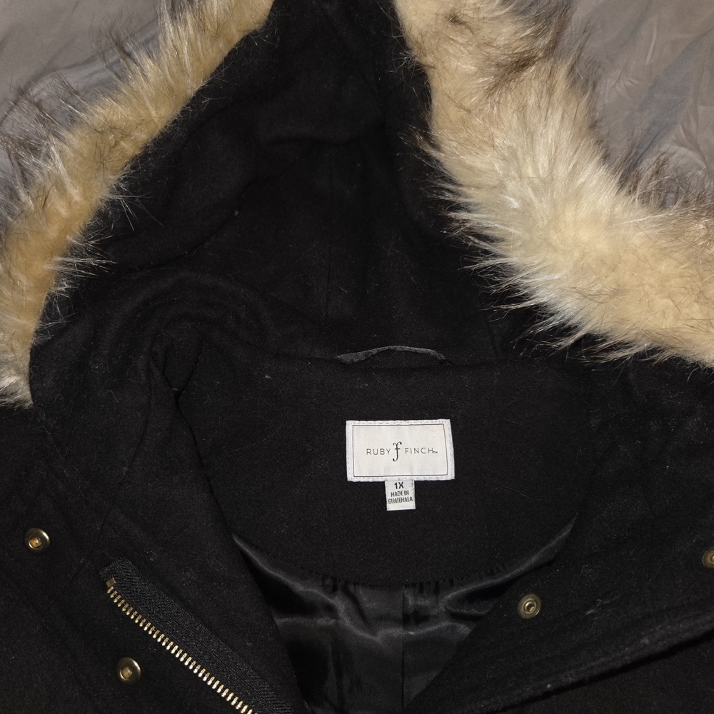 Ruby Finch Black Wool-Blend Hooded Coat with Faux Fur Trim – Size 1X - Picture 6 of 6
